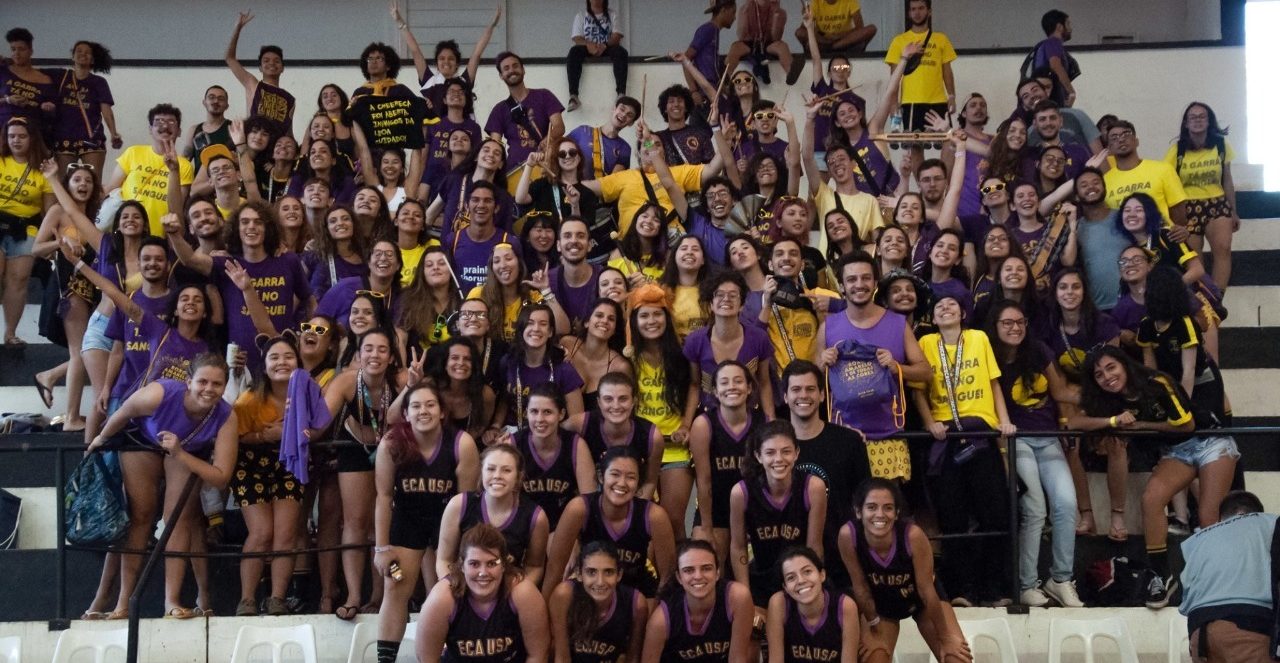 Time de basquete feminino da ECA - Juca