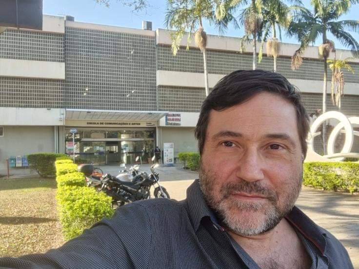 Rubens Ricciardi_1982_Licenciatura Música