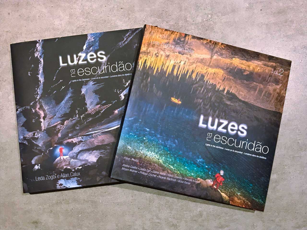 “Luzes na Escuridão”, volumes 1 e 2