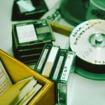 Centro de documentação da ECA preserva história do teatro