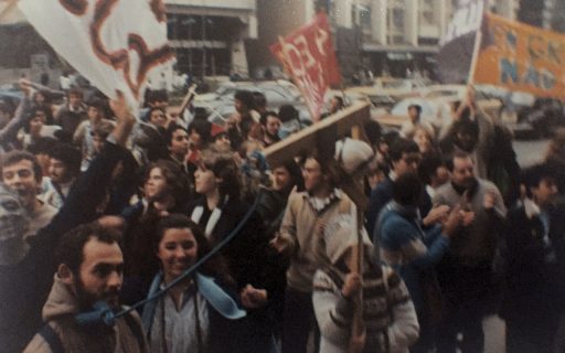 Projeto Jim Jones: alunos da ECA em protesto na Paulista em 1984